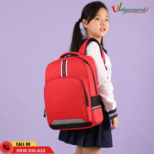 Balo, Cặp Xách Cho Học Sinh Cấp 1 Giá Rẻ 7 Ba lô cho bé lớp 1 màu đỏ, thiết kế chắc chắn và an toàn cho trẻ.