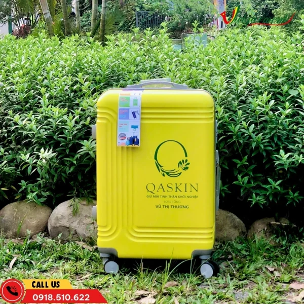 Vali in logo thương hiệu QAskin