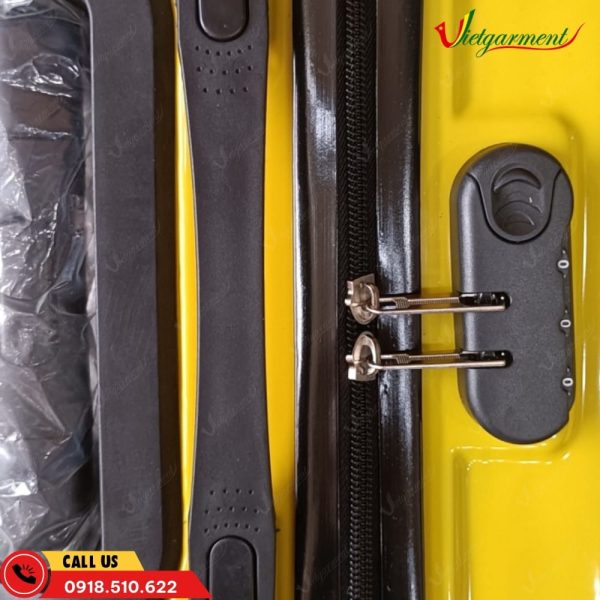 Vali Trẻ Em Hình Hươu Cao Cổ Màu Vàng 9 vali size 18 hinh huou cao co