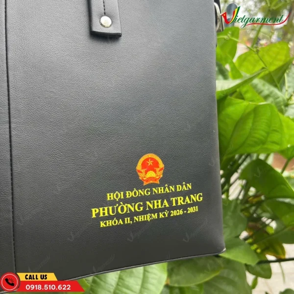 Cặp da in logo HĐND phường Nha Trang