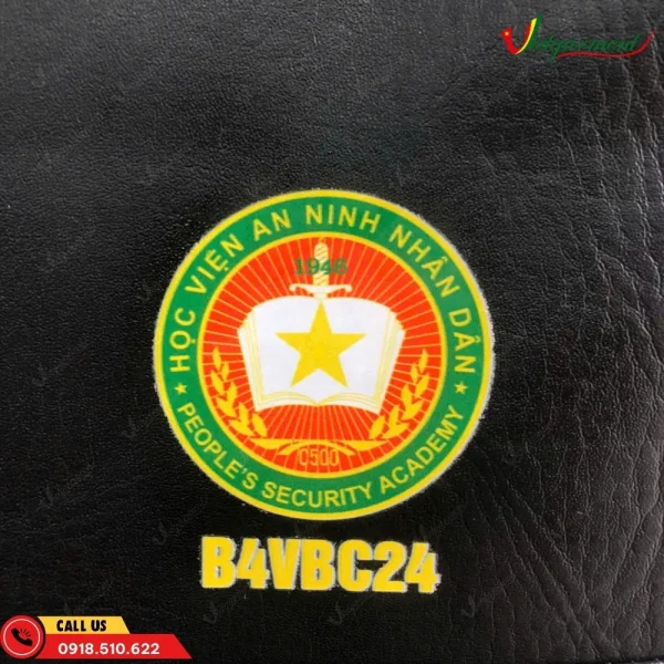 Cặp da in tên Học viện An ninh Nhân dân