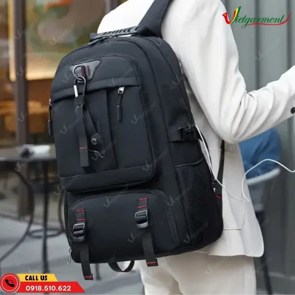 Balo du lịch dung tích 50L màu đen cỡ lớn