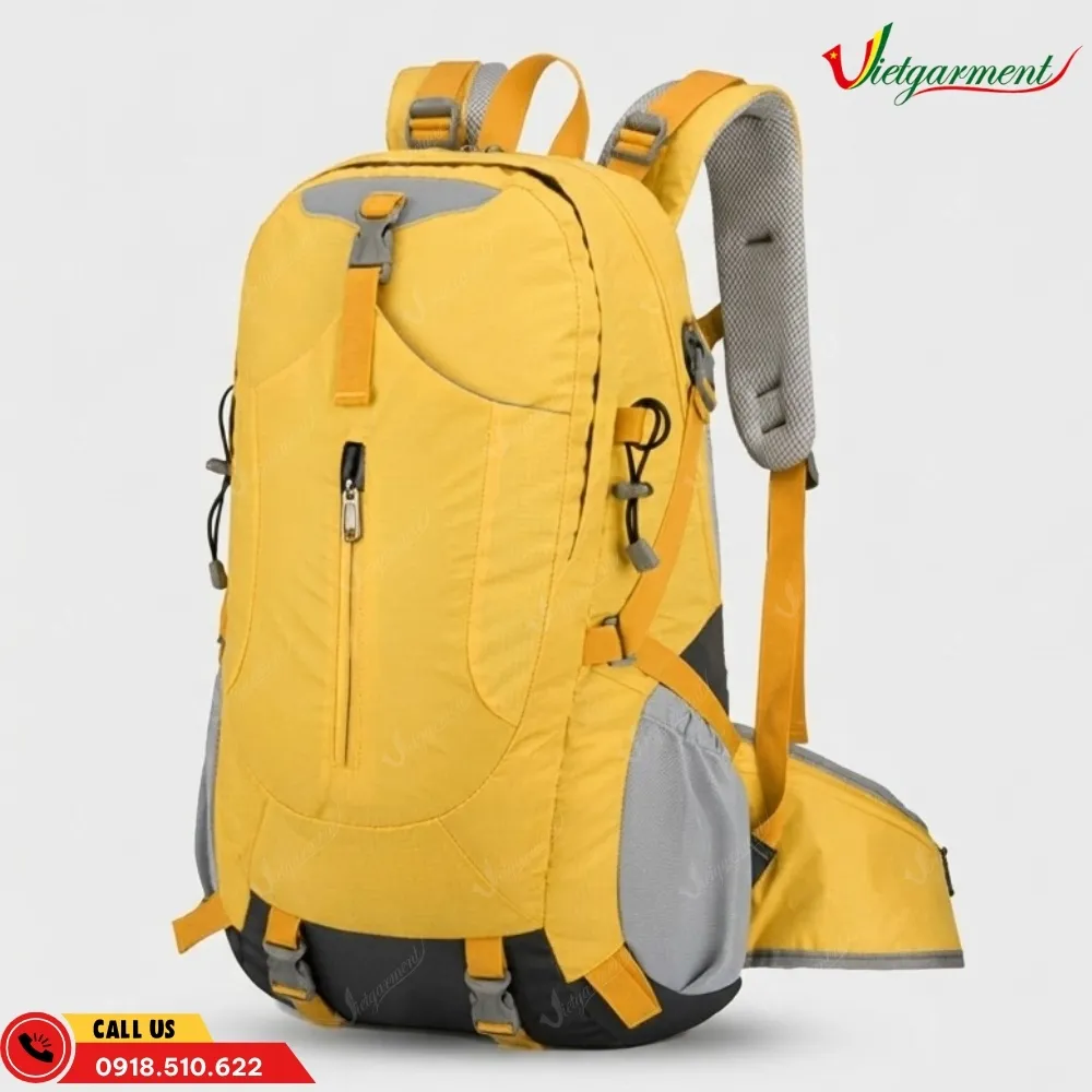 Balo trekking 30L màu vàng kiểu dáng thể thao