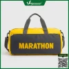 Túi du lịch màu vàng in logo Marathon